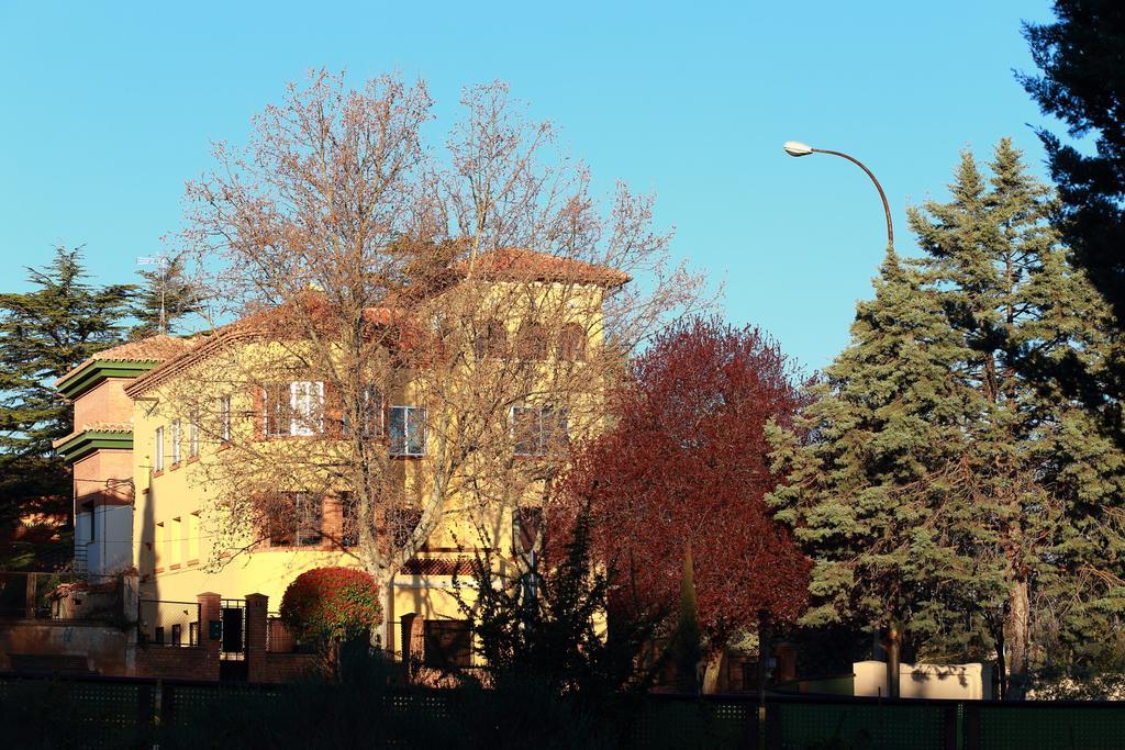 Fuente Toran Apartamentos Teruel Luaran gambar