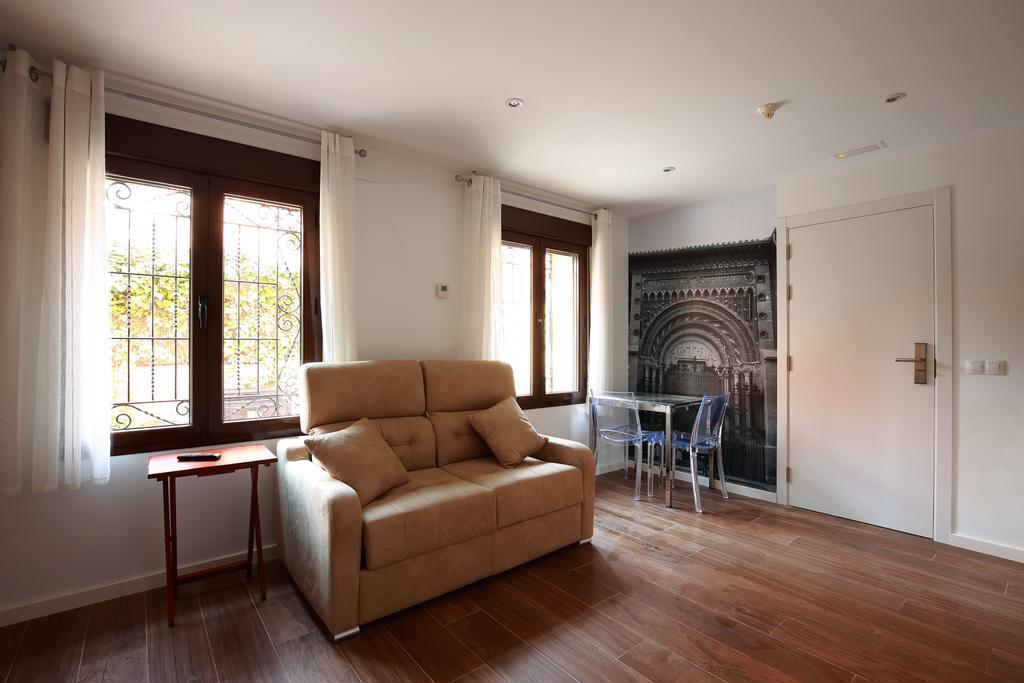 Fuente Toran Apartamentos Teruel Luaran gambar