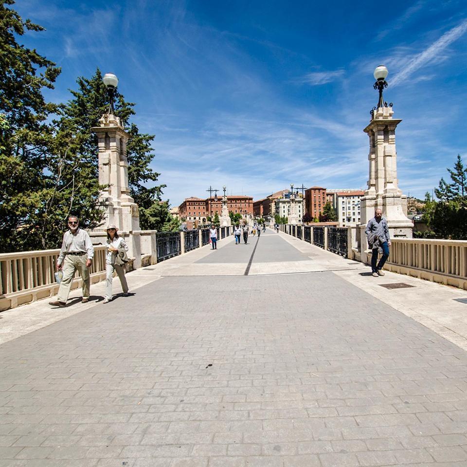 Fuente Toran Apartamentos Teruel Luaran gambar